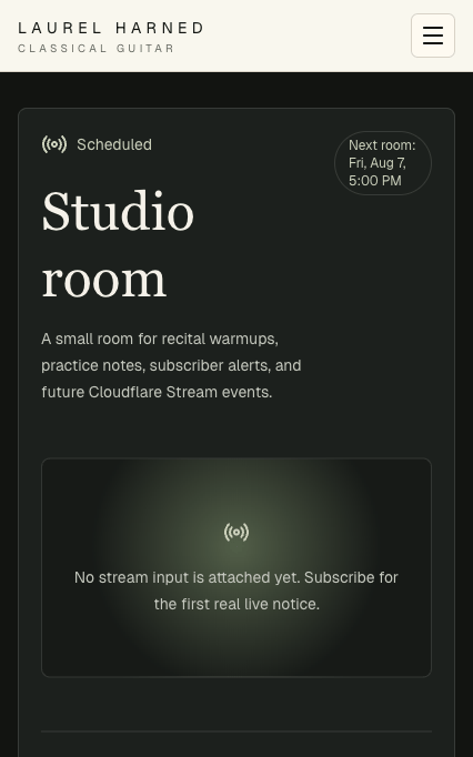 Fanful live room page with event status and listener notes